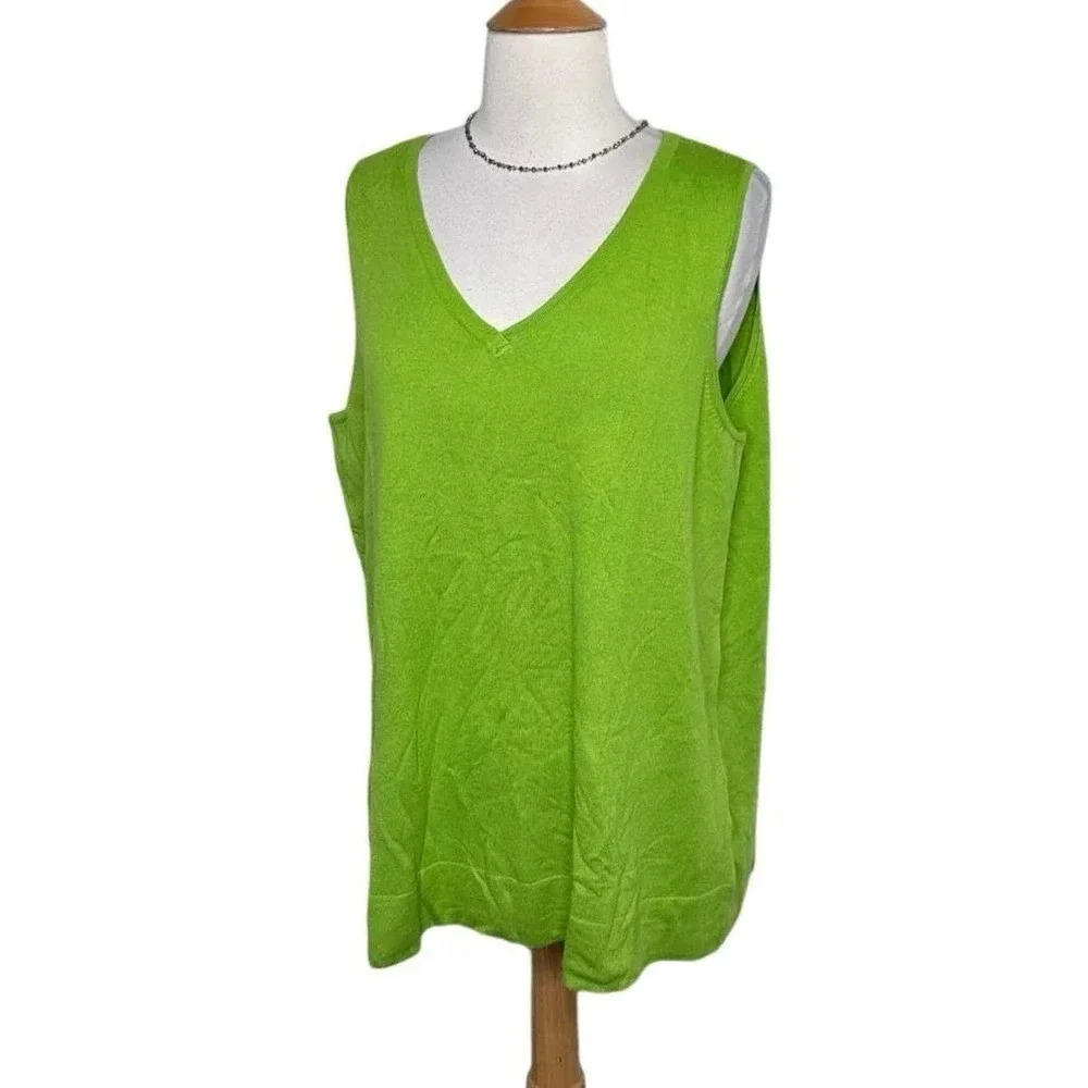 Susan Graver women's XL bright green sleeveless v-neck knit festive top